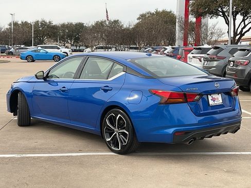 Used 2025 Nissan Altima 2.5 SR image 7