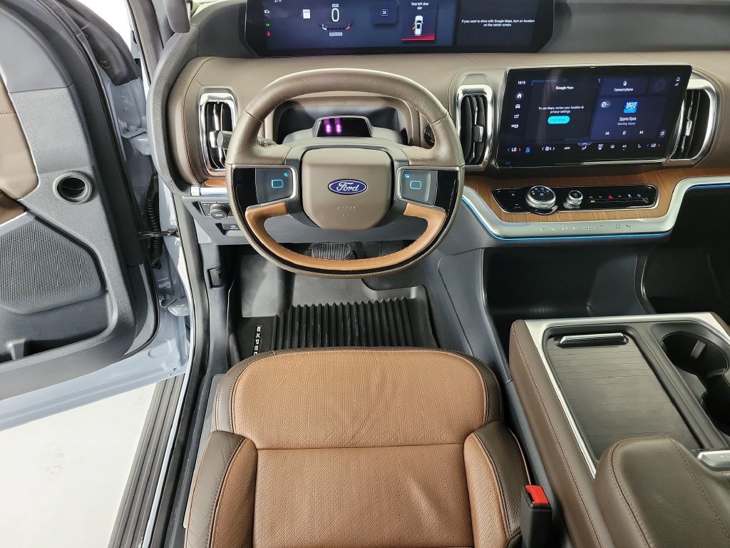 Used 2025 Ford Expedition King Ranch AWD/4WD image 18