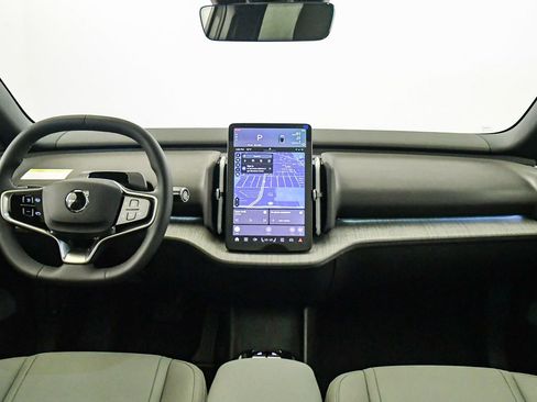 New 2026 Volvo EX30 Plus w/ Climate Package image 15