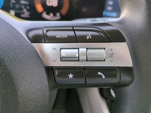 Used 2025 Hyundai Tucson SEL image 25