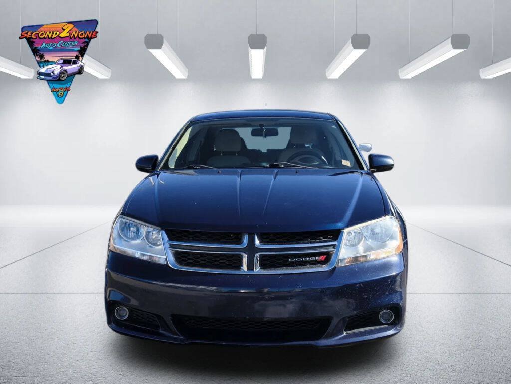 Used 2013 Dodge Avenger SXT FWD image 2
