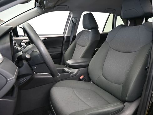 Used 2024 Toyota RAV4 XLE image 10