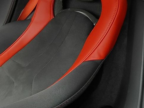 Used 2023 Chevrolet Corvette Stingray Premium Conv w/ Z51 Performance Package RWD image 12