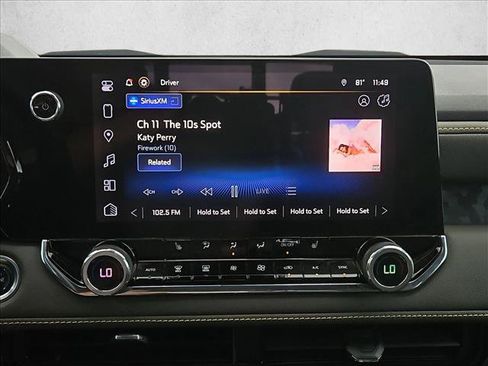Used 2024 Chevrolet Colorado ZR2 w/ Technology Package AWD/4WD image 15