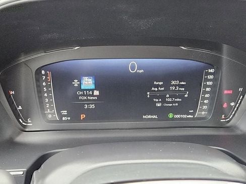Used 2025 Honda Pilot Black Edition image 11