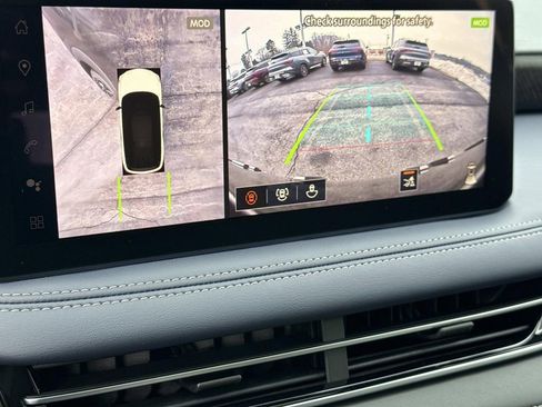 New 2026 INFINITI QX60 Sport image 4