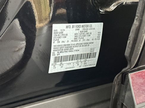 Used 2025 Lincoln Aviator Reserve image 29