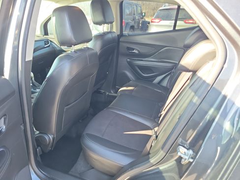Used 2018 Buick Encore Preferred image 20