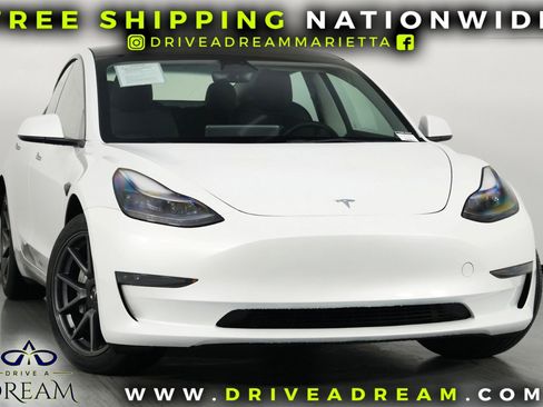 Used 2023 Tesla Model 3 Standard Range image 2