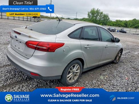 Used 2018 Ford Focus SE FWD image 4