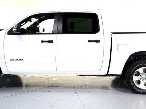 Used 2025 RAM 1500 Big Horn AWD/4WD image 7