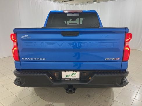 Used 2025 Chevrolet Silverado 1500 ZR2 image 4