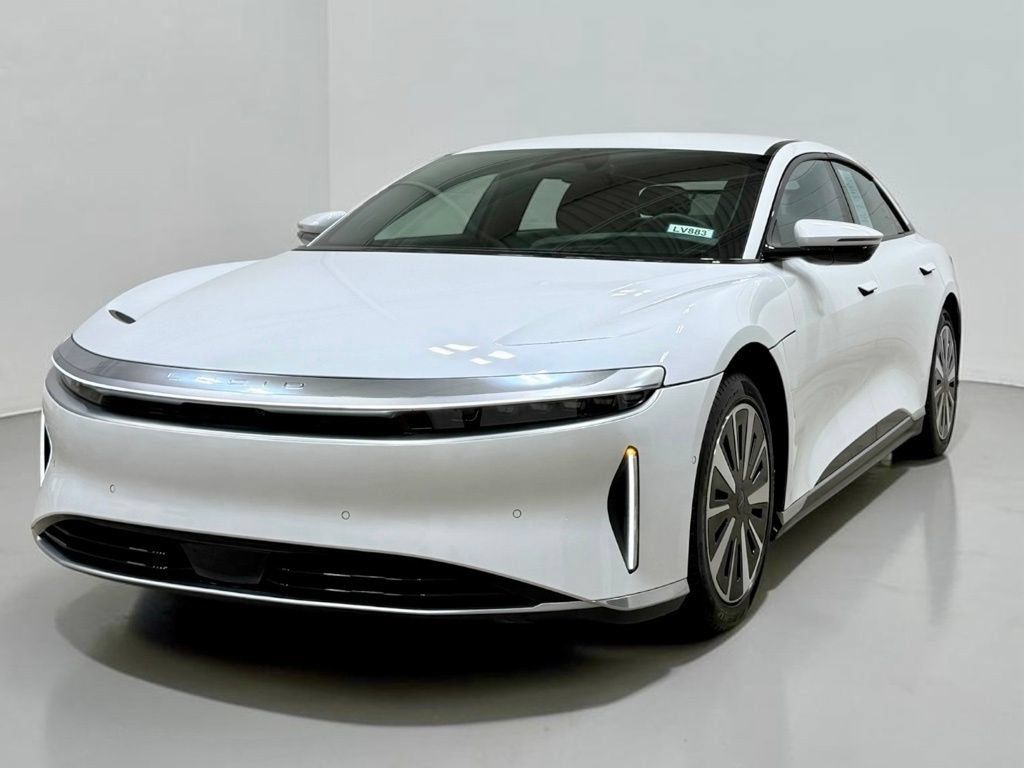 Used 2024 Lucid Air Touring AWD/4WD image 10