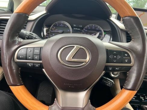 Used 2018 Lexus RX 350 FWD w/ Premium Package image 21