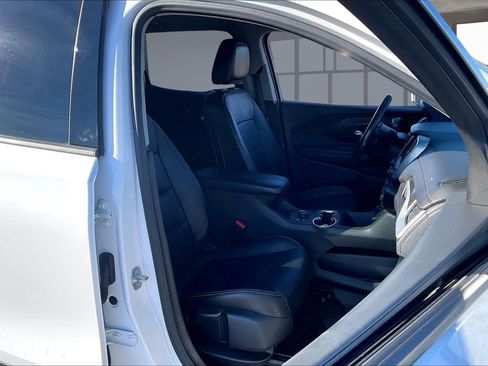 Used 2020 GMC Terrain SLT image 28
