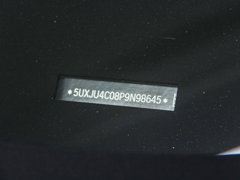 Certified 2023 BMW X5 M50i w/ Executive Package image 29