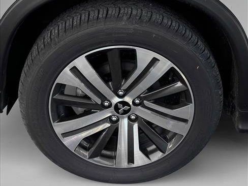 Used 2024 Mitsubishi Outlander Sport SE image 7