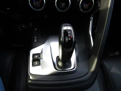 Used 2020 Jaguar E-PACE image 22