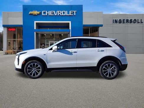 Used 2024 Cadillac XT4 Sport AWD/4WD image 2
