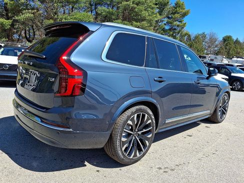 New 2026 Volvo XC90 T8 Ultra w/ Lounge Package AWD/4WD image 4