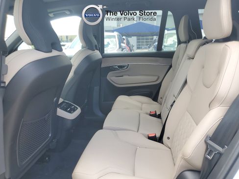 Used 2026 Volvo XC90 B6 Plus w/ Protection Package Premier AWD/4WD image 12