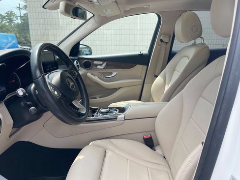 Used 2018 Mercedes-Benz GLC 300 image 12
