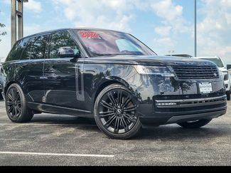 Used 2023 Land Rover Range Rover SE AWD/4WD video 1