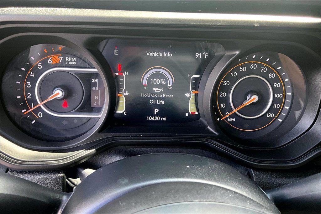 Used 2026 Jeep Wrangler Unlimited Rubicon AWD/4WD image 13