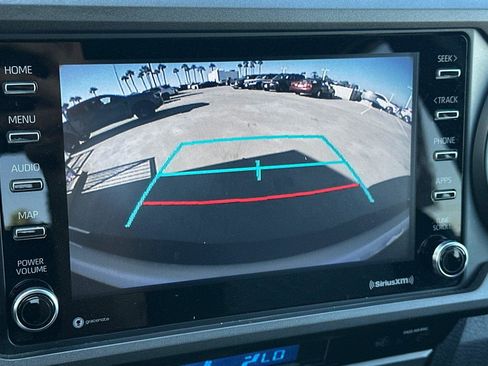 Used 2022 Toyota Tacoma TRD Off-Road image 19