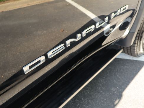 Used 2023 GMC Sierra 3500 Denali w/ Denali Ultimate Package AWD/4WD image 65