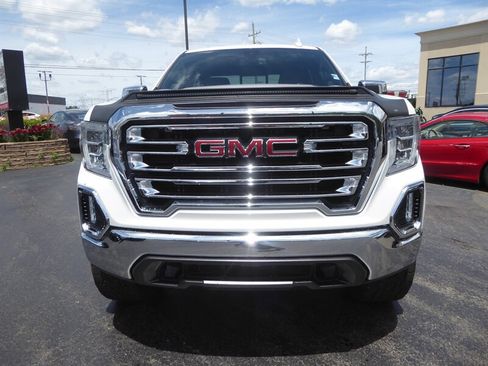 Used 2019 GMC Sierra 1500 SLT w/ SLT Premium Plus Package AWD/4WD image 2