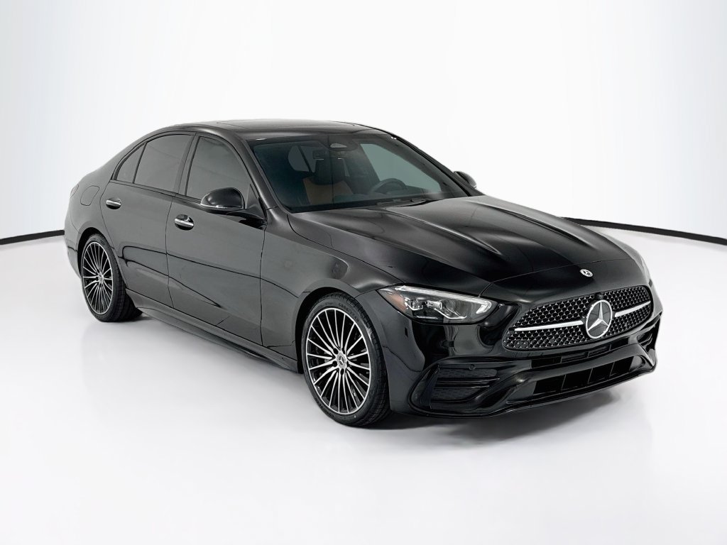 Used 2022 Mercedes-Benz C 300 Sedan image 3