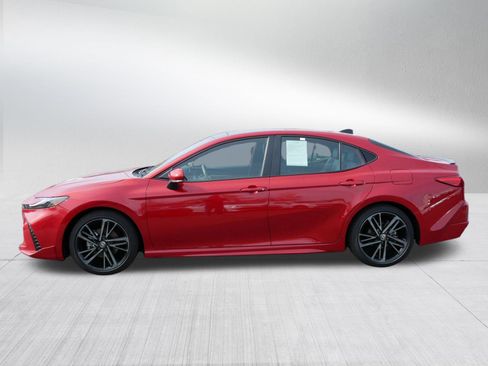 Certified 2025 Toyota Camry XSE FWD image 4