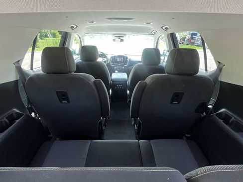 Used 2019 Chevrolet Traverse LT AWD/4WD image 13
