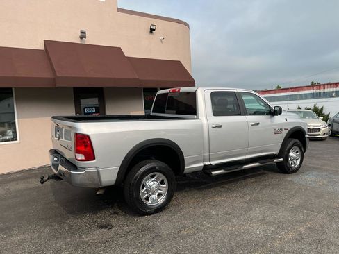 Used 2017 RAM 2500 SLT AWD/4WD image 5