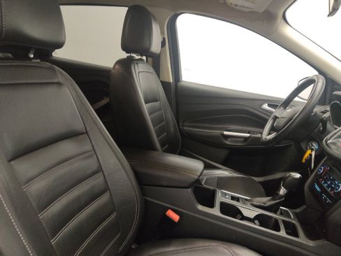 Used 2017 Ford Escape SE w/ SE Leather Comfort Package AWD/4WD image 21