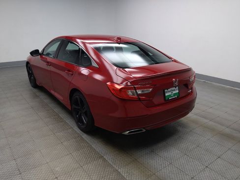 Used 2018 Honda Accord Sport image 3