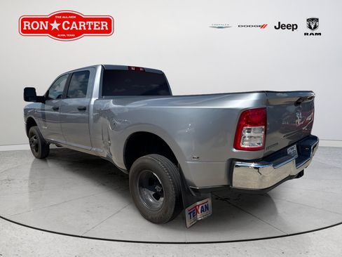 Certified 2024 RAM 3500 Big Horn AWD/4WD image 3