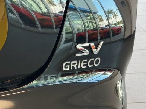 Used 2016 Nissan Juke SV FWD image 12