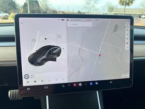 Used 2019 Tesla Model 3 Long Range image 16