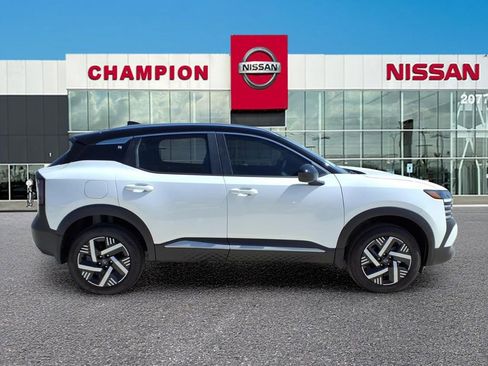 New 2026 Nissan Kicks SV w/ SV Premium Package image 8