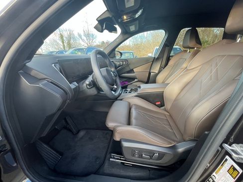 Certified 2025 BMW X3 xDrive30i w/ Premium Package image 30