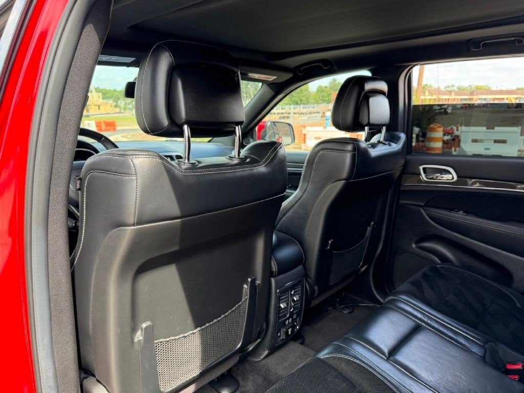 Used 2014 Jeep Grand Cherokee SRT AWD/4WD image 21