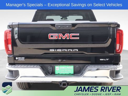 Used 2025 GMC Sierra 1500 SLT AWD/4WD image 4