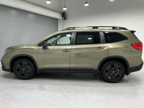 Used 2023 Subaru Ascent Onyx Edition Limited image 5