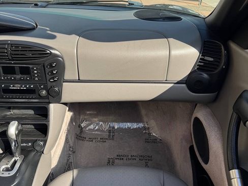 Used 2002 Porsche Boxster S RWD image 19