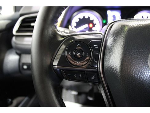 Used 2023 Toyota Camry SE image 27