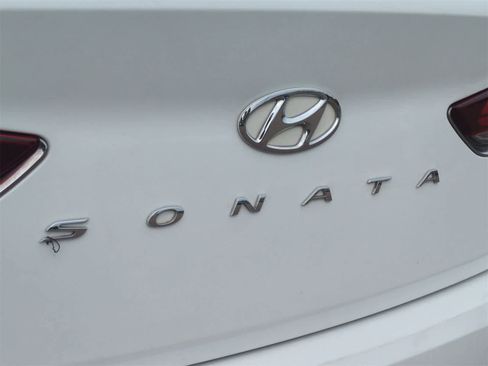 Used 2019 Hyundai Sonata SE image 13