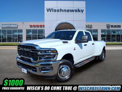 Used 2026 RAM 3500 Tradesman w/ Chrome Appearance Group A
