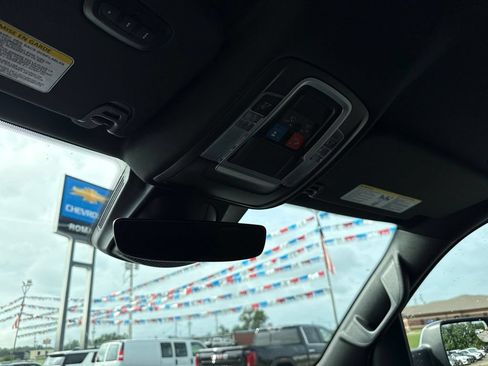 Used 2024 RAM 1500 Laramie RWD image 18